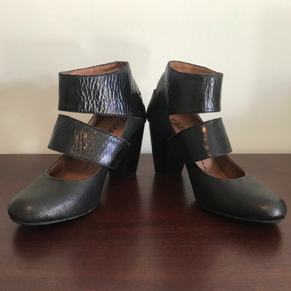 Esska | Black Heeled Booties - Sz 36